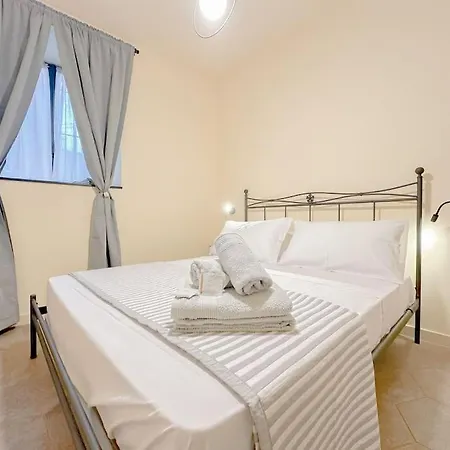 Apartment Free Parking Con Wifi - Netflix - Ac Diano San Pietro