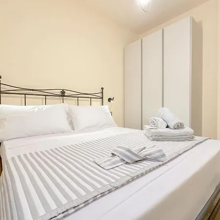 Free Parking Con Wifi - Netflix - Ac Diano San Pietro